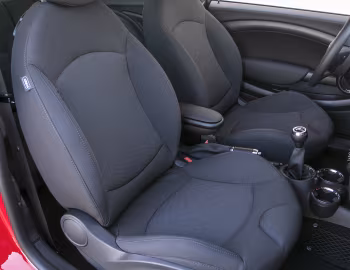 Інтэр'ер 2011–14 Mini Cooper [North America] (R56) '2010–14