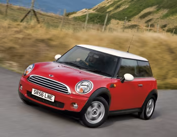 Mini Cooper [UK-spec] (R56) '2006–10