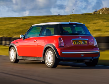 MINI Cooper [UK-spec] (R50) '2001–04