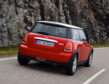 Mini Cooper [Worldwide] (R56) '09.2006–10