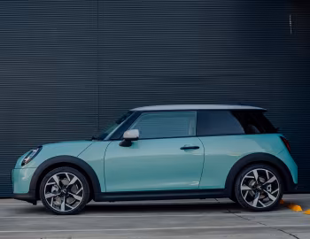MINI Cooper C Classic Trim [Worldwide] (F66) '2024–н.ч.