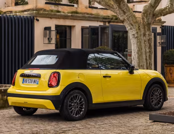 MINI Cooper C Cabrio Classic Trim [Worldwide] (F66) '2024–pr.