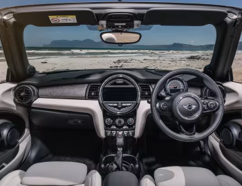 Передня панель Mini Cooper Convertible [South Africa] (F57) '2016–18