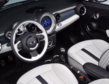 Інтер'єр Mini Cooper Cabrio "2 Millions" (R57) '2011