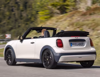 MINI Cooper Cabrio "Paul Smith Edition" [Worldwide] (F67) '2025–pr.