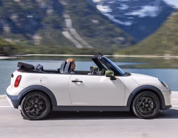 MINI Cooper Cabrio "Paul Smith Edition" [Worldwide] (F67) '2025–pr.