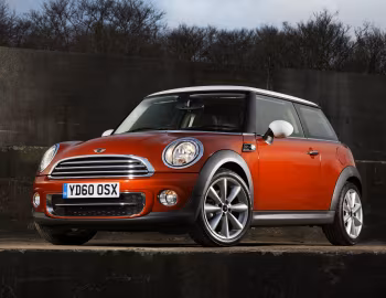 Mini Cooper D [UK-spec] (R56) '2010–14