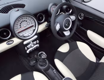 Інтер'єр Mini Cooper D [Australia] (R56) '2007–10