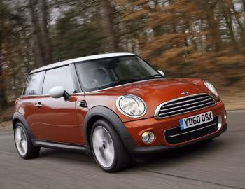 Mini Cooper D [UK-spec] (R56) '2010–14