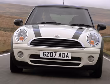 Mini Cooper D [UK-spec] (R56) '2007–10