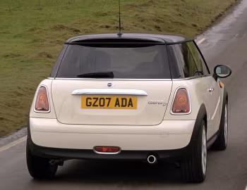 Mini Cooper D [UK-spec] (R56) '2007–10