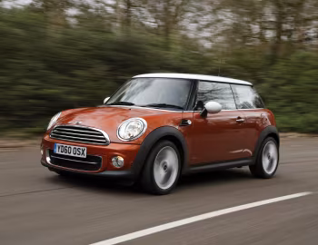 Mini Cooper D [UK-spec] (R56) '2010–14