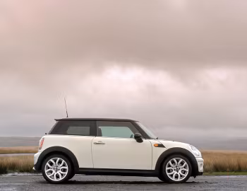 Mini Cooper D [UK-spec] (R56) '2007–10
