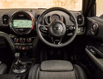 Передня панель MINI Cooper D Countryman [UK-spec] (F60) '2017–20