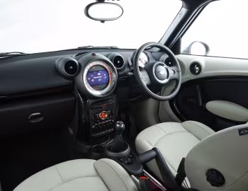 Передня панель MINI Cooper D Countryman [UK-spec] (R60) '2010–14