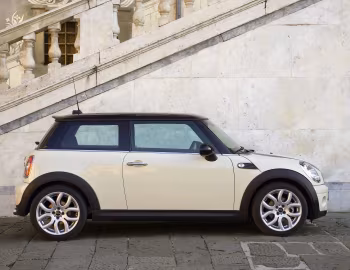 Mini Cooper D MT [Worldwide] (R56) '2007–10