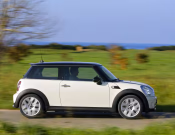 Mini Cooper D MT [Worldwide] (R56) '2007–10