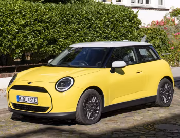 MINI Cooper E [Worldwide] (J01) '2024–pr.