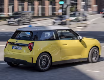 MINI Cooper E [Worldwide] (J01) '2024–pr.