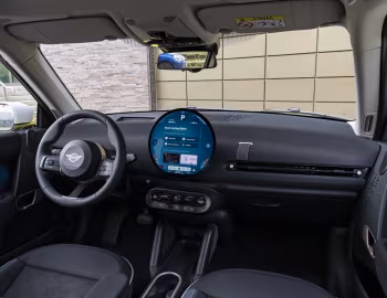 Торпедо MINI Cooper E [Worldwide] (J01) '2024–н.в.