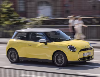 MINI Cooper E [Worldwide] (J01) '2024–н.в.