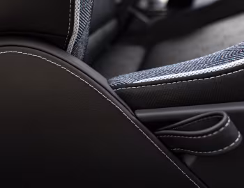 Интерьер MINI Cooper E [Worldwide] (J01) '2024–н.в.