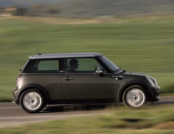 MINI Cooper "Park Lane" [Germany] (R50) '10.2005–11.2006