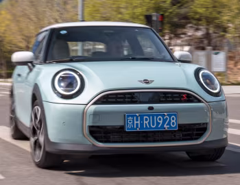 MINI Cooper S [China] (F66) '2024–н.в.
