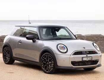MINI Cooper S [Australia] (F66) '2024–pr.