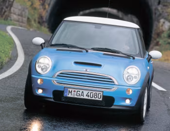 MINI Cooper S [Worldwide] (R53) '09.2001–07.2004