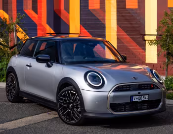 MINI Cooper S [Australia] (F66) '2024–pr.