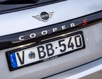 MINI Cooper S [Australia] (F66) '2024–pr.