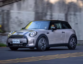 MINI Cooper S [Taiwan] (F56) '2022–н.ч.
