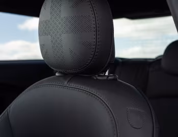 内饰 MINI Cooper S [UK-spec] (F56) '2021–至今