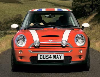MINI Cooper S [UK-spec] (R53) '2004–06