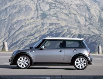 MINI Cooper S [Worldwide] (R53) '09.2001–07.2004