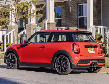 2022–pr. MINI Cooper S [North America] (F56) '2021–pr.
