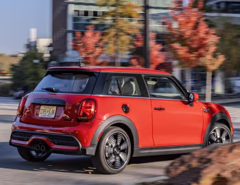 2022–н.в. MINI Cooper S [North America] (F56) '2021–н.в.
