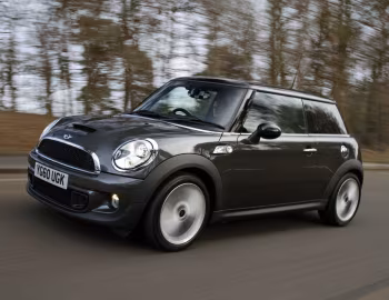 Mini Cooper S [UK-spec] (R56) '2010–14