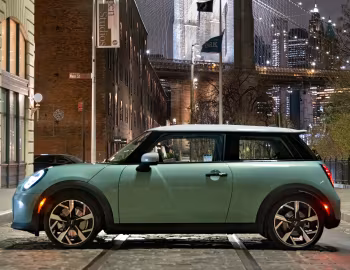 2025–pr. MINI Cooper S [North America] (F66) '2024–pr.