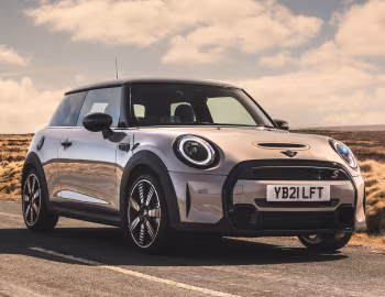 MINI Cooper S [UK-spec] (F56) '2021–pr.