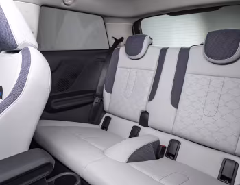 Интерьер MINI Cooper S [Worldwide] (F66) '2024–н.в.