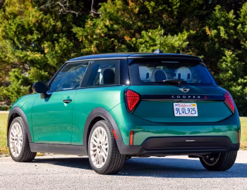 2025–pr. MINI Cooper S [North America] (F66) '2024–pr.