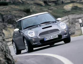 MINI Cooper S [Worldwide] (R53) '09.2001–07.2004