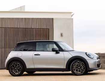 MINI Cooper S [Australia] (F66) '2024–pr.