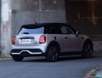 MINI Cooper S [Taiwan] (F56) '2022–н.ч.
