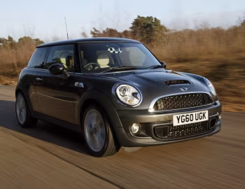 Mini Cooper S [UK-spec] (R56) '2010–14