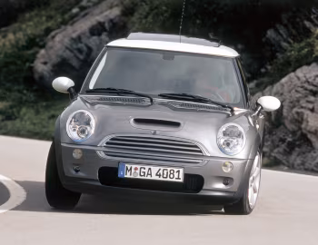 MINI Cooper S [Worldwide] (R53) '09.2001–07.2004