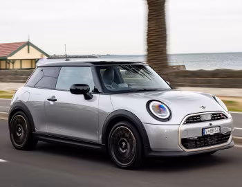 MINI Cooper S [Australia] (F66) '2024–pr.