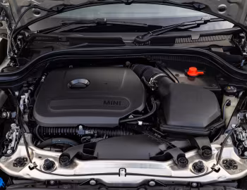 Bajo el capó MINI Cooper S [Australia] (F66) '2024–pr.
